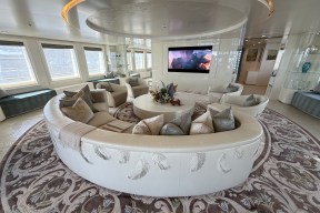 Real Yacht Image from Review