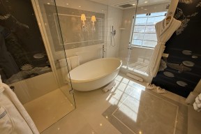 Real Yacht Image from Review