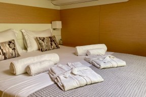 Real Yacht Image from Review