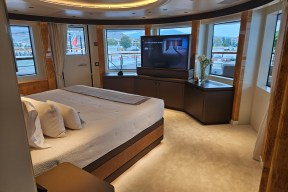 Real Yacht Image from Review