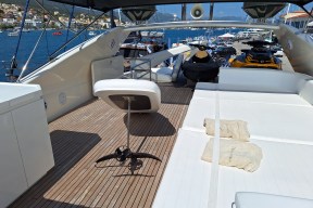 Real Yacht Image from Review