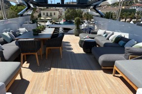 Real Yacht Image from Review