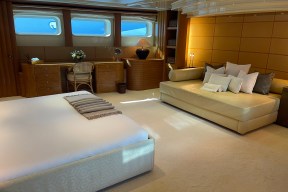 Real Yacht Image from Review