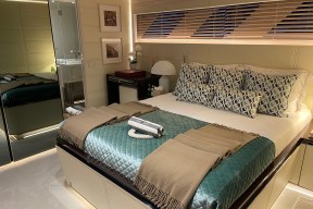 Real Yacht Image from Review