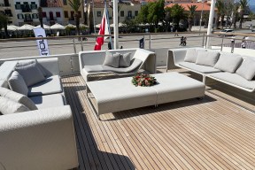 Real Yacht Image from Review