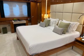 Real Yacht Image from Review