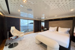 Real Yacht Image from Review