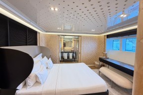 Real Yacht Image from Review