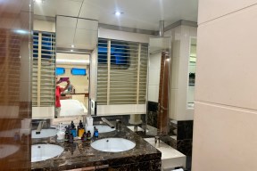 Real Yacht Image from Review