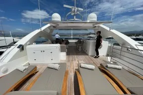 Real Yacht Image from Review