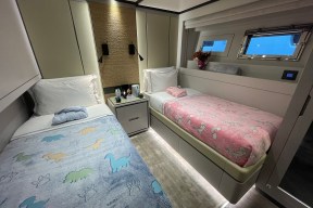 Real Yacht Image from Review