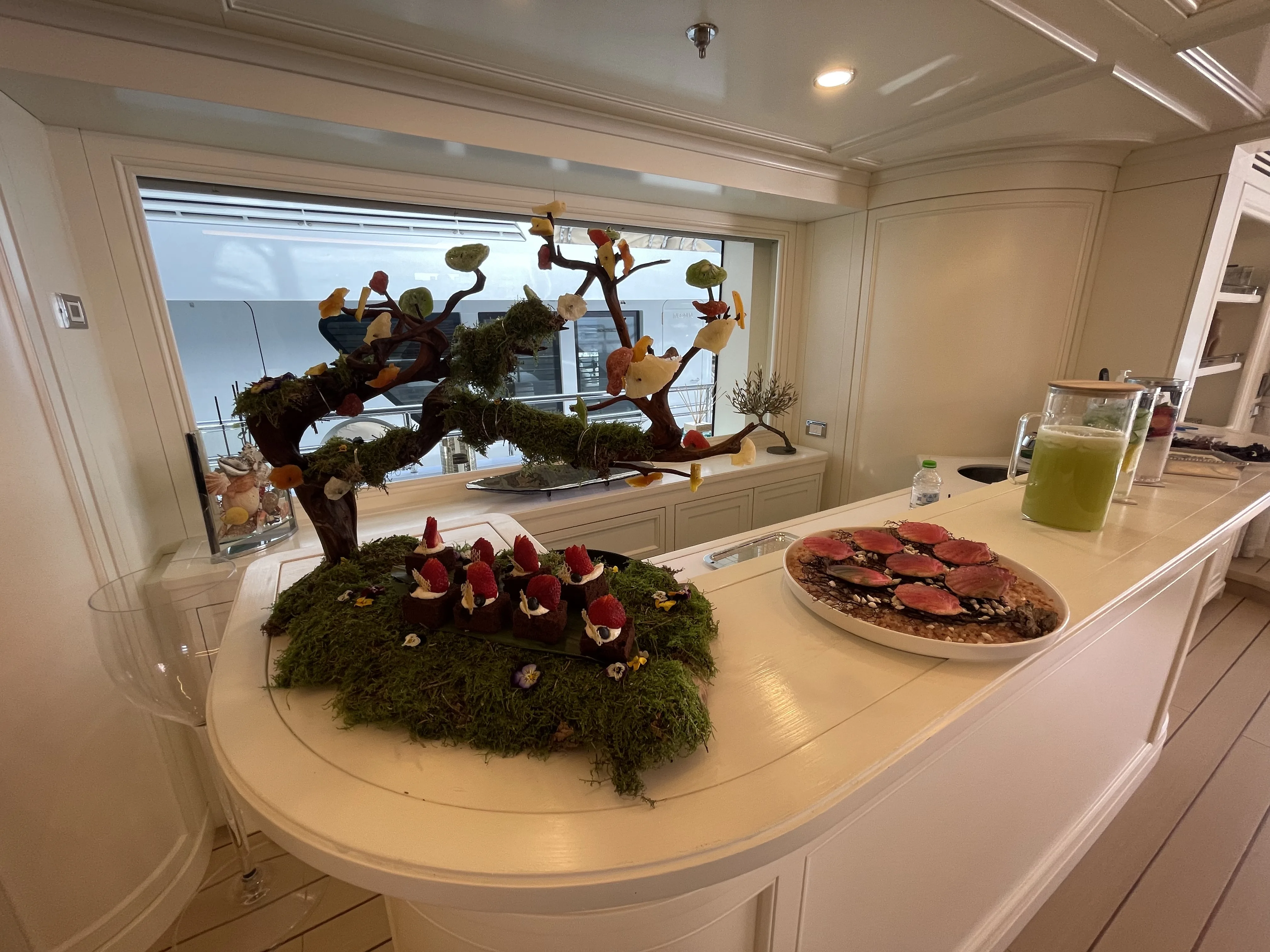 BOJI creative food spread review image