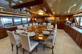 Real Yacht Image from Review