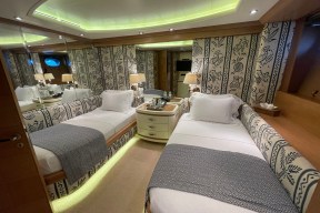 Real Yacht Image from Review