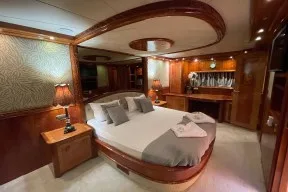 Real Yacht Image from Review
