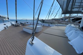 Real Yacht Image from Review