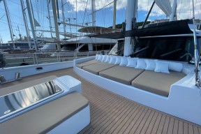 Real Yacht Image from Review