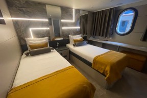 Real Yacht Image from Review