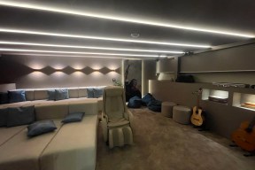 Real Yacht Image from Review