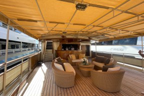 Real Yacht Image from Review