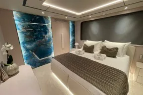 Real Yacht Image from Review