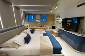 Real Yacht Image from Review