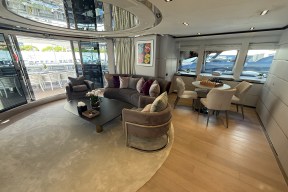 Real Yacht Image from Review