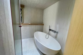 Real Yacht Image from Review