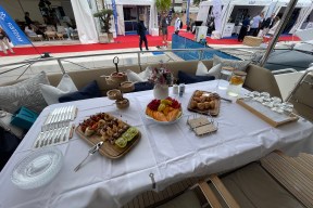 Real Yacht Image from Review