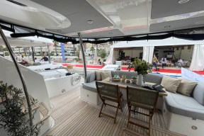 Real Yacht Image from Review