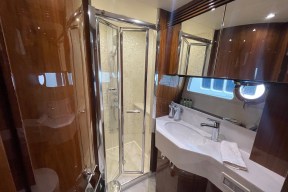 Real Yacht Image from Review