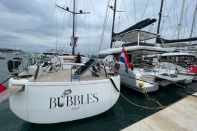 Real Yacht Image from Review