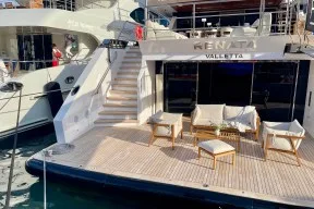 Real Yacht Image from Review