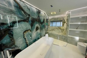 Real Yacht Image from Review