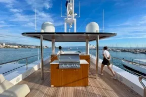 Real Yacht Image from Review
