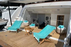 Real Yacht Image from Review