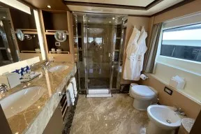 Real Yacht Image from Review