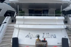 Real Yacht Image from Review