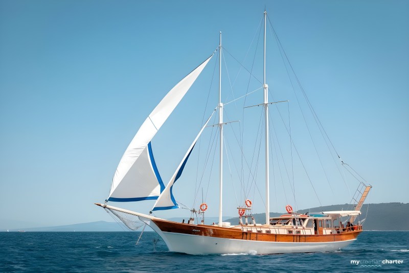 yacht day croatia