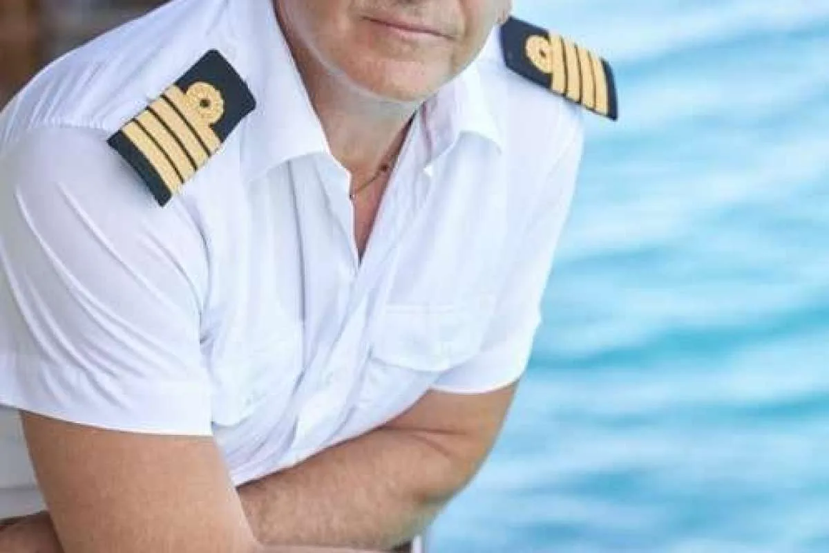 Crew Main Image