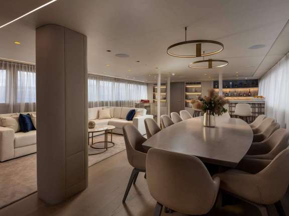 Image of Nocturno yacht #13