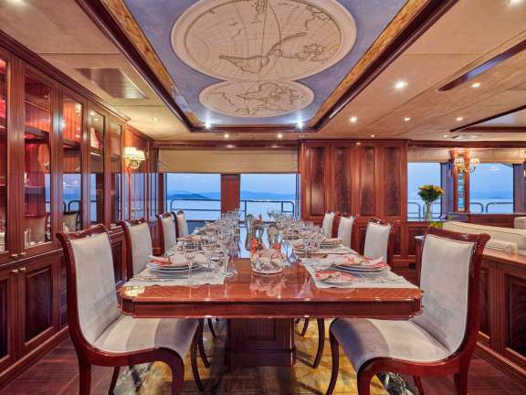 Image of OPTION B yacht #4