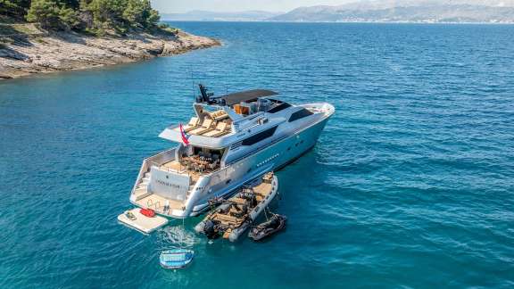 Image of PHANTOM yacht #4