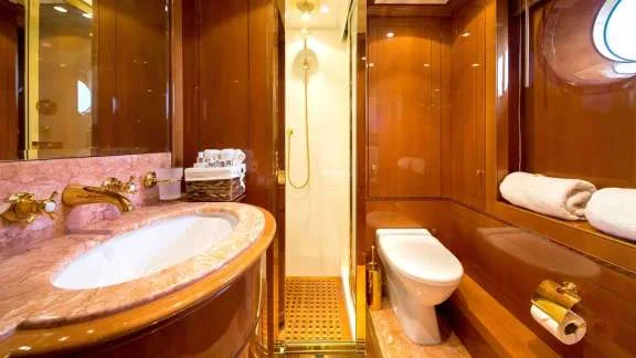 Image of REBECCA V yacht #9