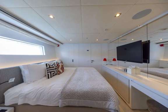 Image of ZULU 3 yacht #17