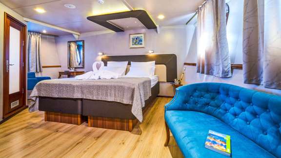 Image of CASABLANCA yacht #12