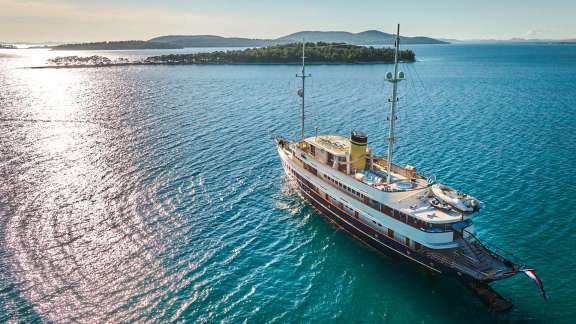 Image of CASABLANCA yacht #17