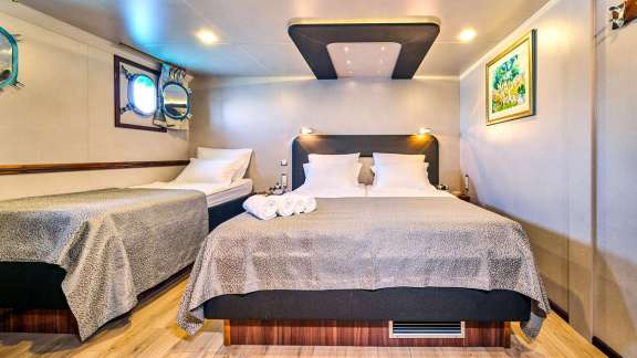 Image of CASABLANCA yacht #9