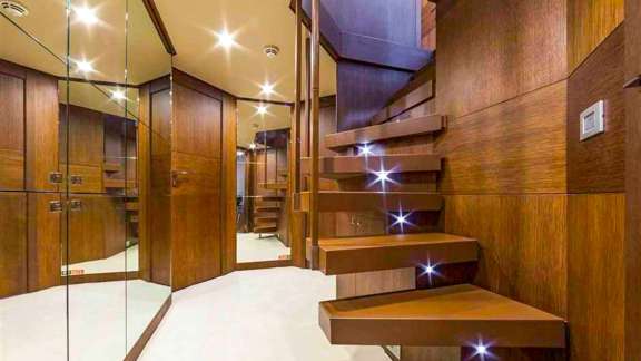 Image of Morning Star yacht #18