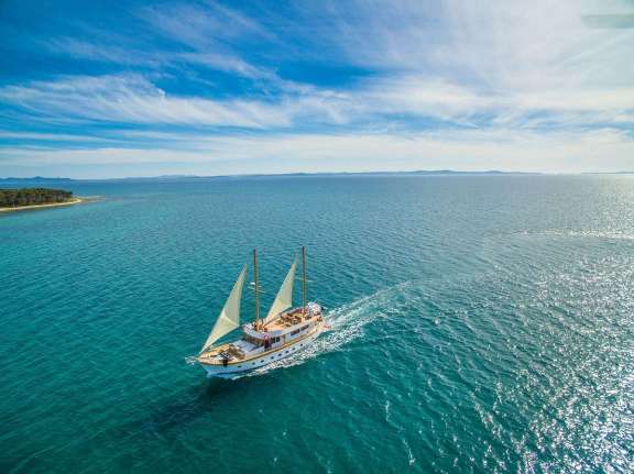 Image of ADRIATIC BREEZE yacht #19